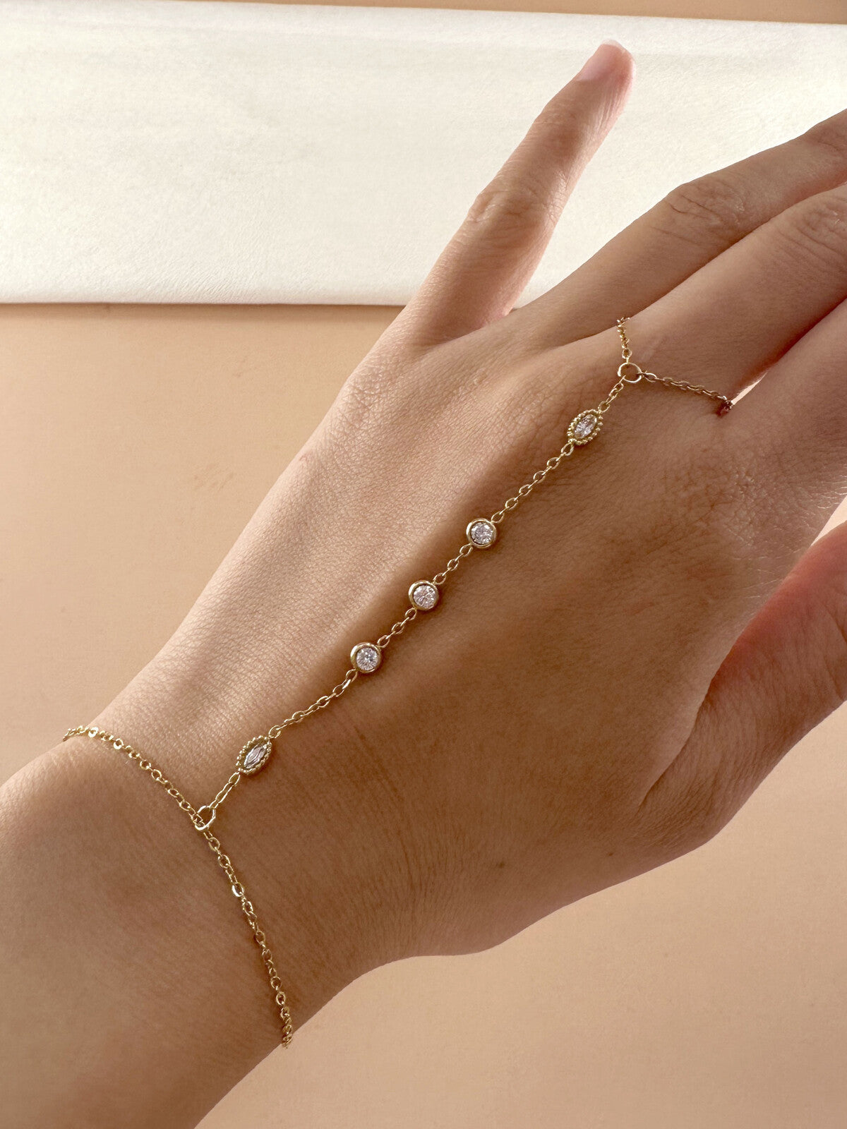 Chaine de main Kallie